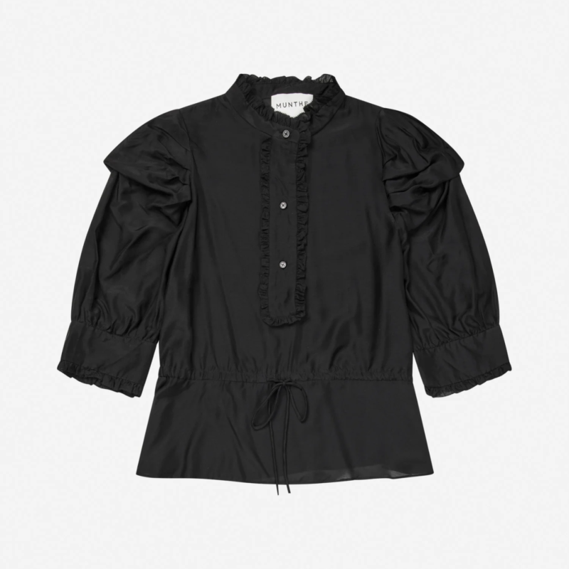 MUNTHE VASTU TOP BLACK